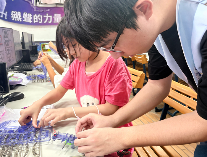 1151021安和國小翻轉學習-7.調整角度修正行走路徑
