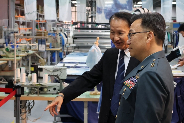 1151007國軍參訪交流-參觀類產線基地