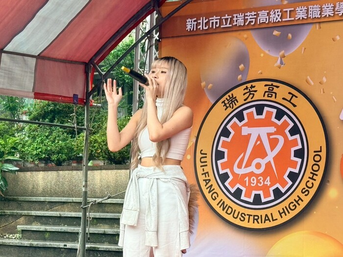 1150509社團應援瑞芳高工校慶-學生的投入演出，展現熱音社專業舞台魅力