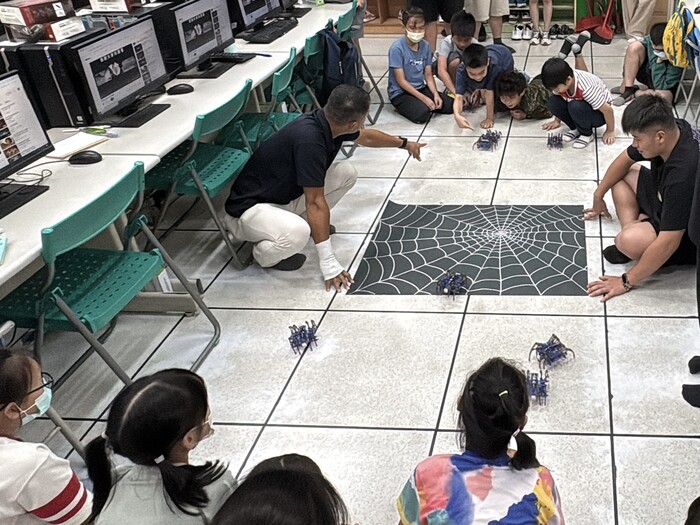 20250815-弱勢學生科學營-蜘蛛大亂鬥圖片