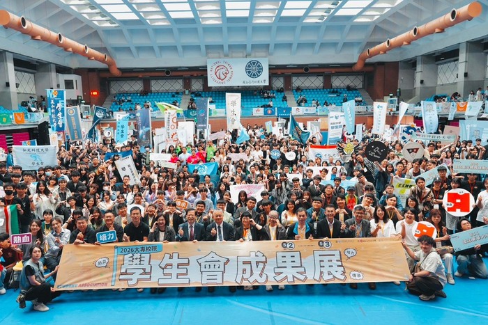 1150503_全國學生會成果展卓越獎_亞東科大學生會於國立師範大學參加全國大專校院學生會成果展