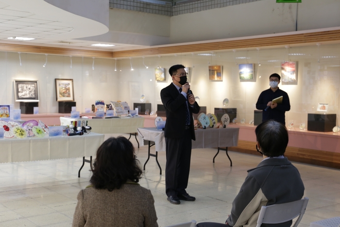 亞東科大通識中心攜手鶯歌工商 創藝流轉展現人文關懷美學素養