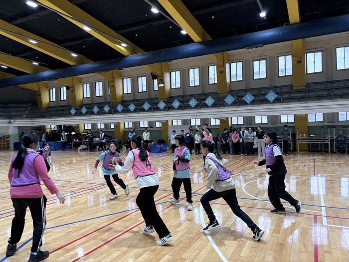 1150121共融籃球體驗營-信任的傳球線