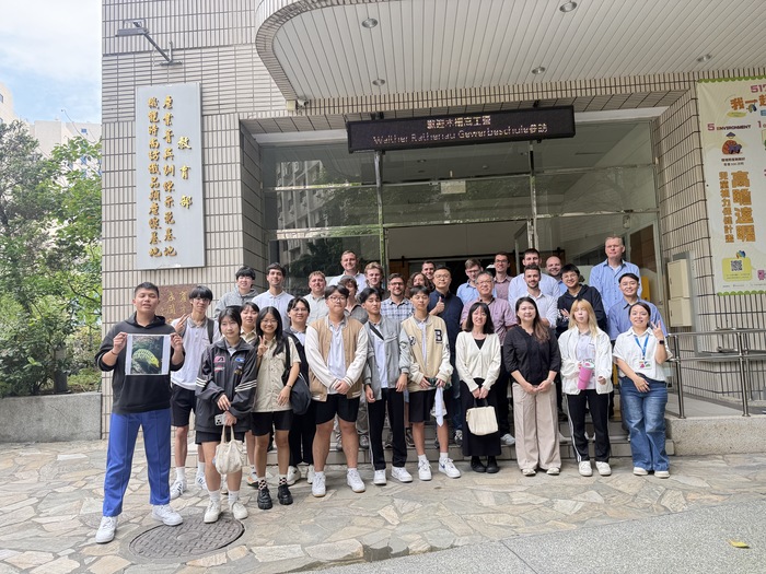 1150512木柵高工偕德國姐妹校訪亞東-大合照